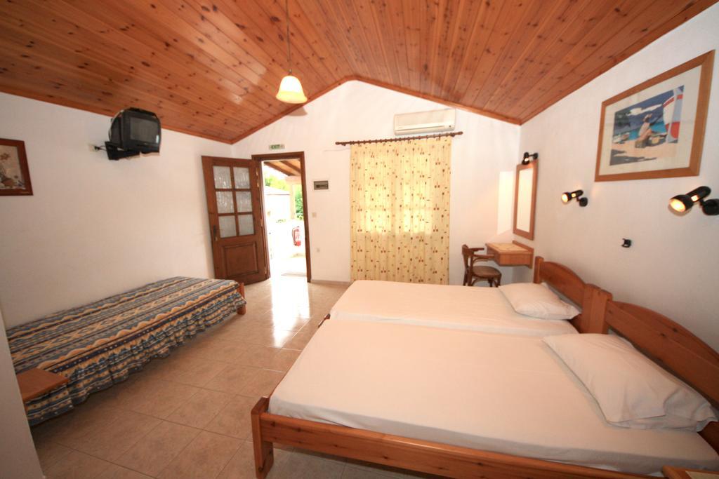Amalia Studios Skiathos Exterior foto